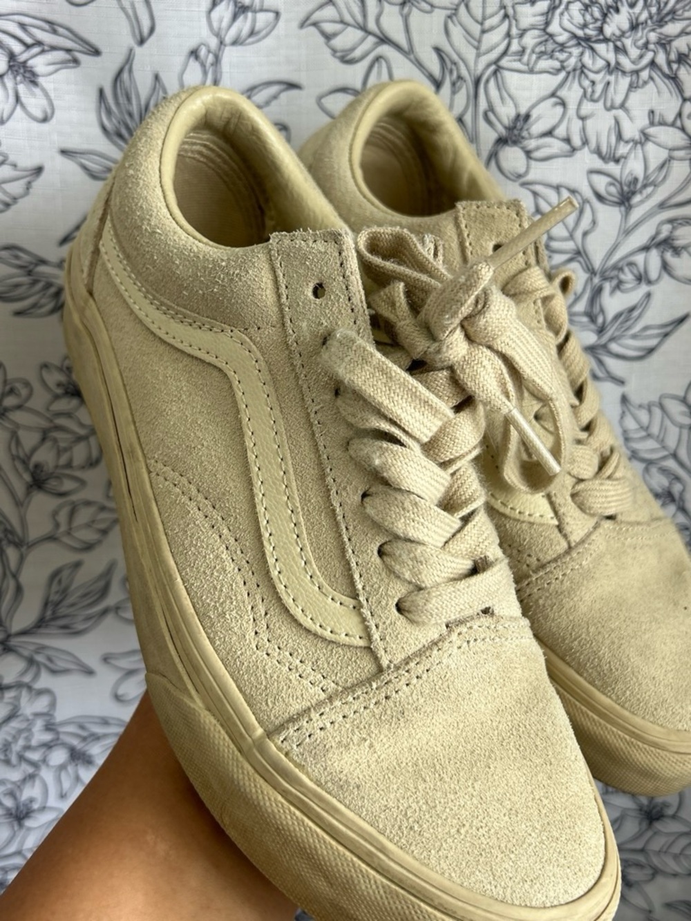 Vans Beige Suede Old Skool Kids Sneakers